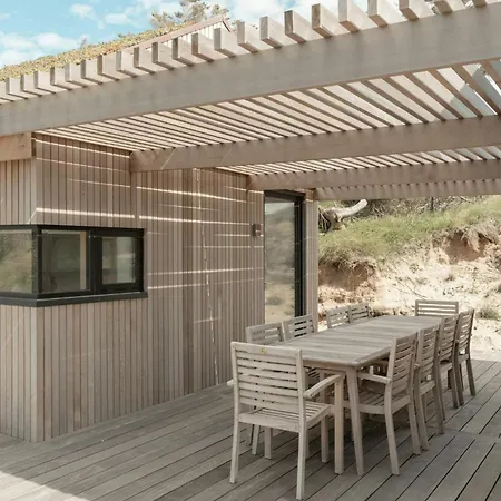 Vakantiehuis Architectural Gem Just 250 M From The North Sea