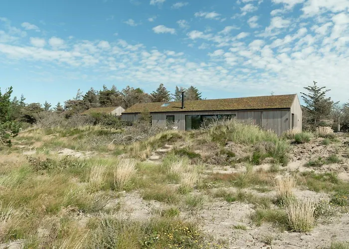 بيت للعطل Architectural Gem Just 250 M From The North Sea *